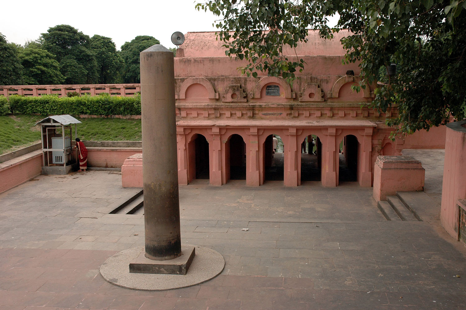 Mahabodhi temple complex (Asher Collection)