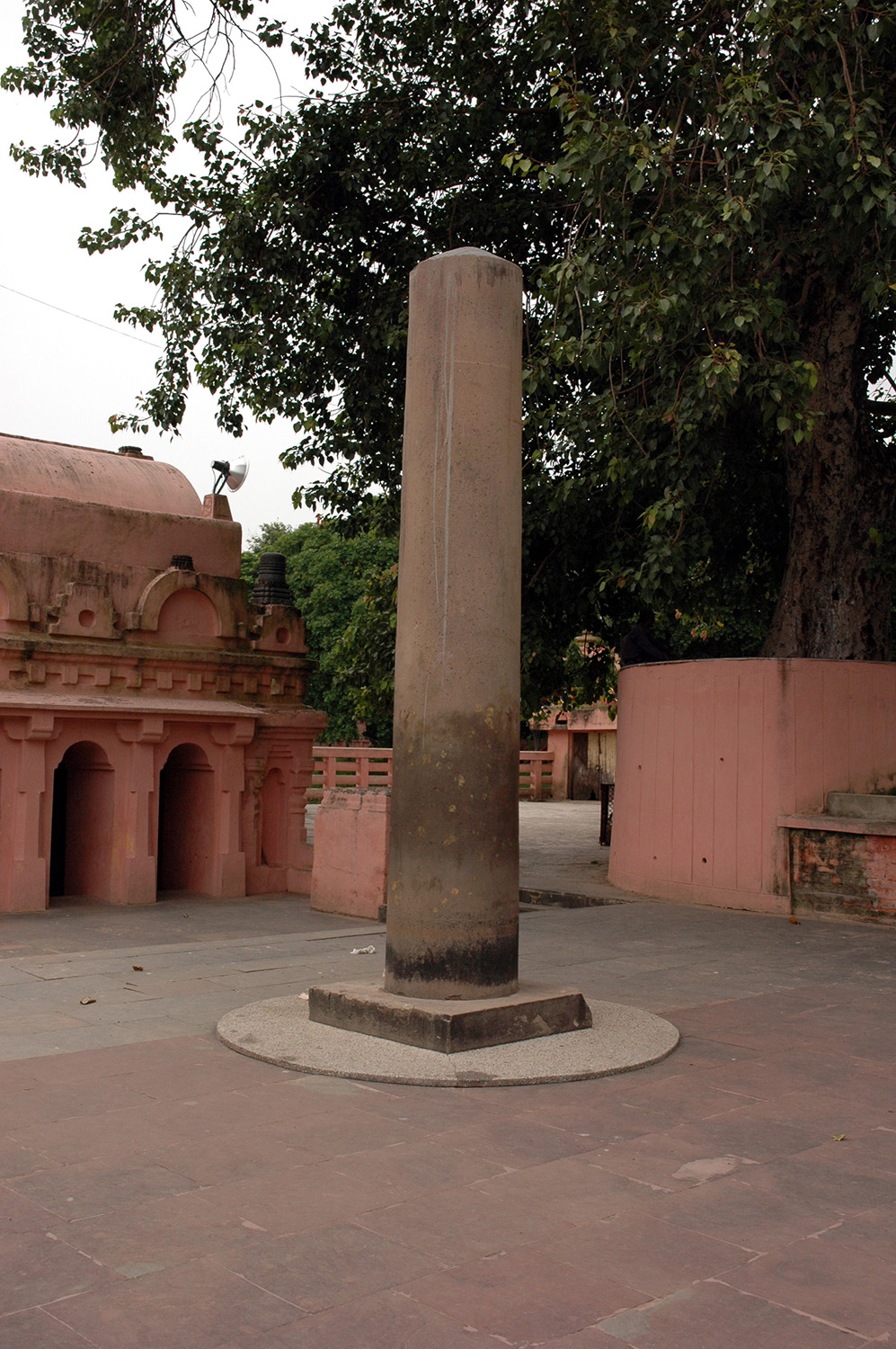 Mahabodhi temple complex (Asher Collection)