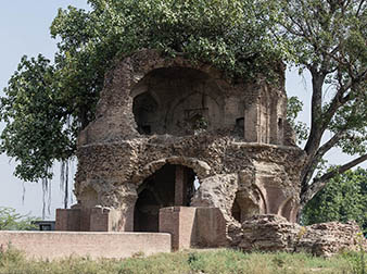 Stepwell near Sarai Amanat Khan, Punjab