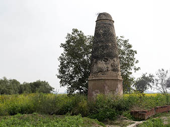 Kos Minar, Bharowal, Punjab
