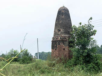 Kos Minar, Mangli Unchi, Punjab
