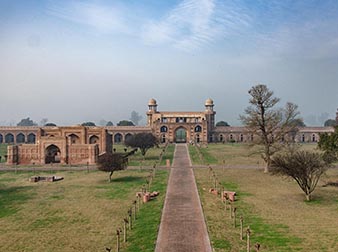 Sarai Dakhni, Jahangir, Punjab