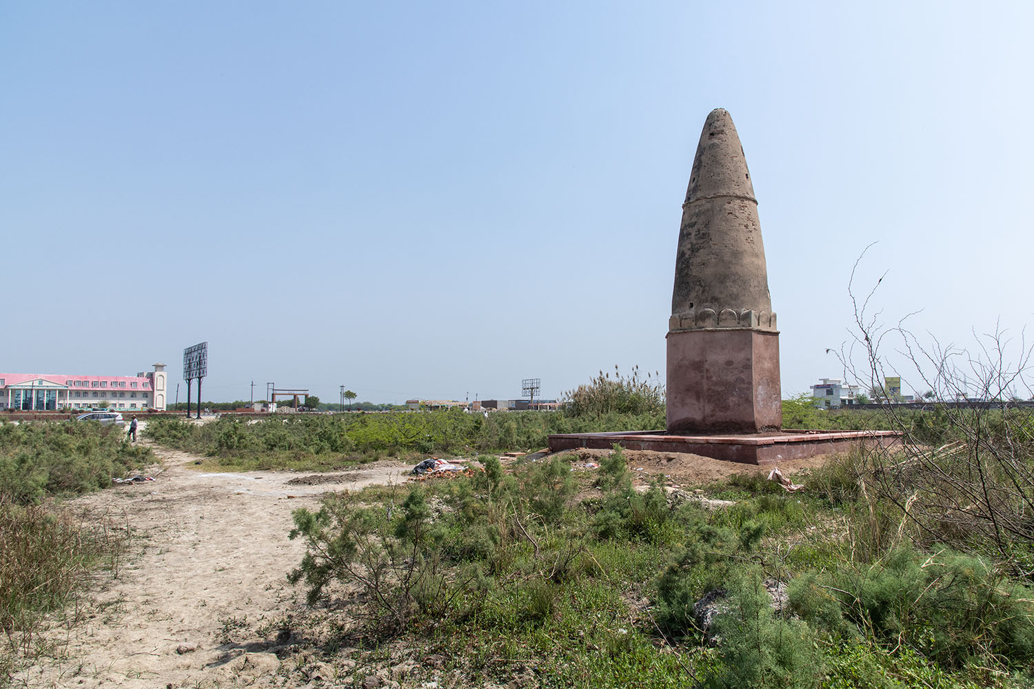Kos Minar, Akbarpur, UP