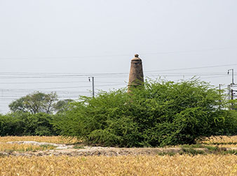 Kos Minar, Semri, UP