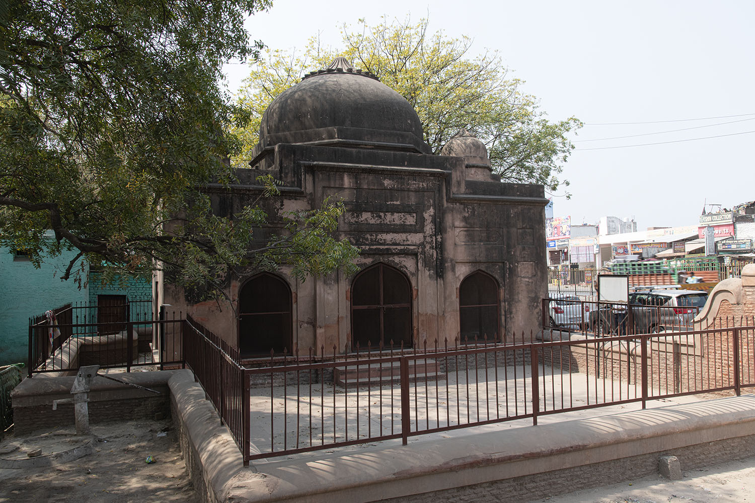 Small Mosque, Sikandra, UP