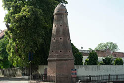 Kos Minar (North), Karnal, Haryana