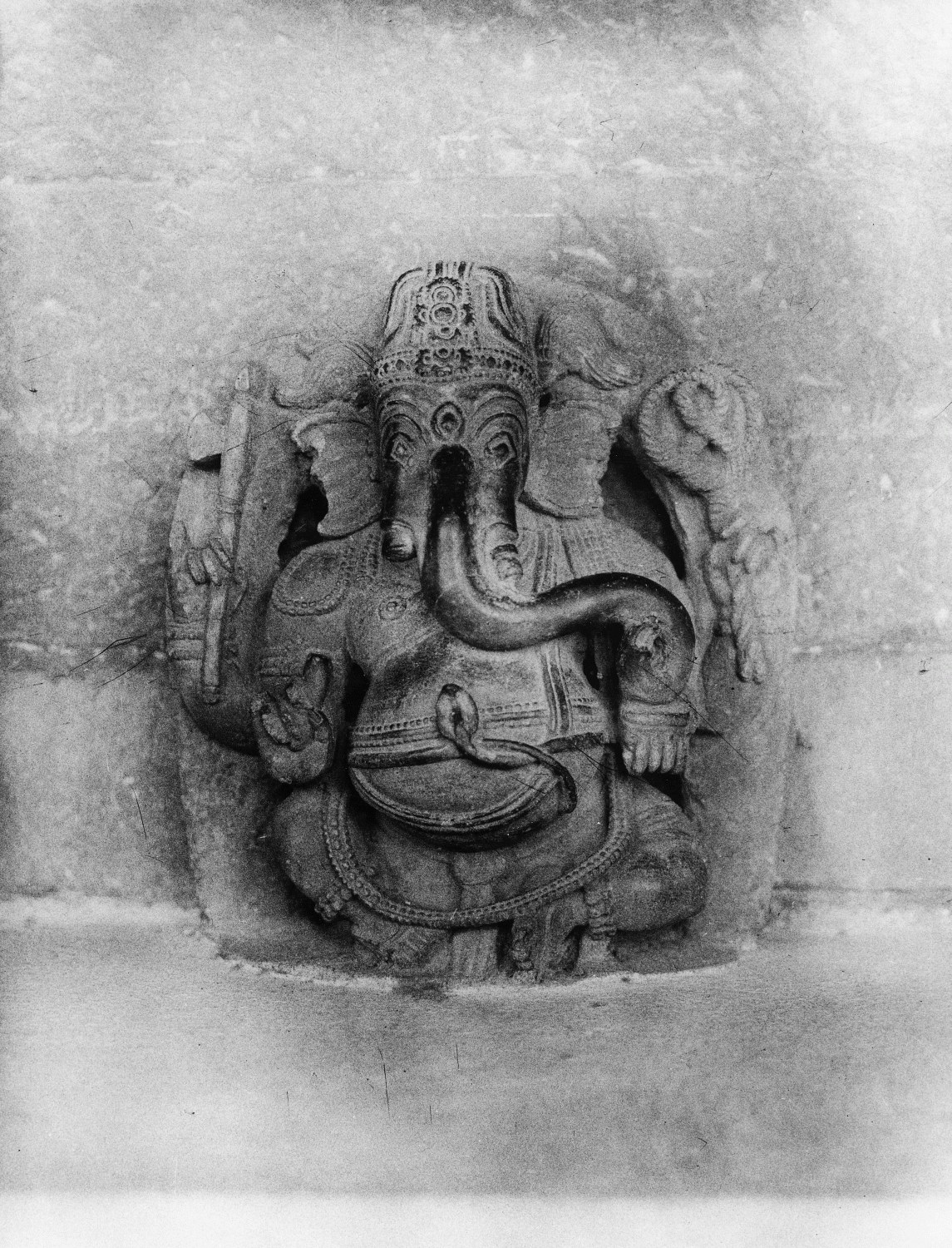CSMVS, Stone Sculptures