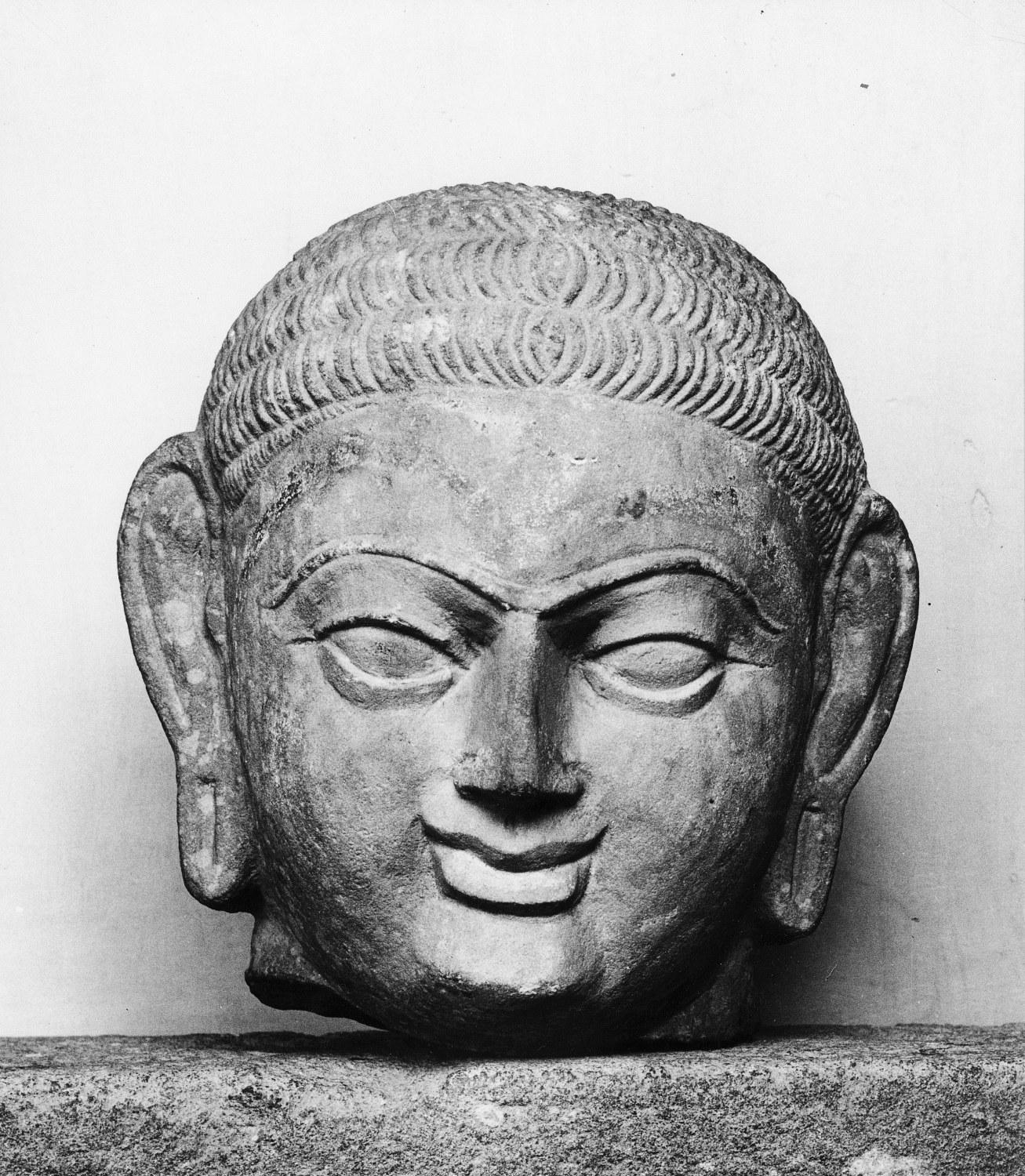 CSMVS, Stone Sculptures