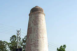 Kos Minar (South), Taraori, Haryana
