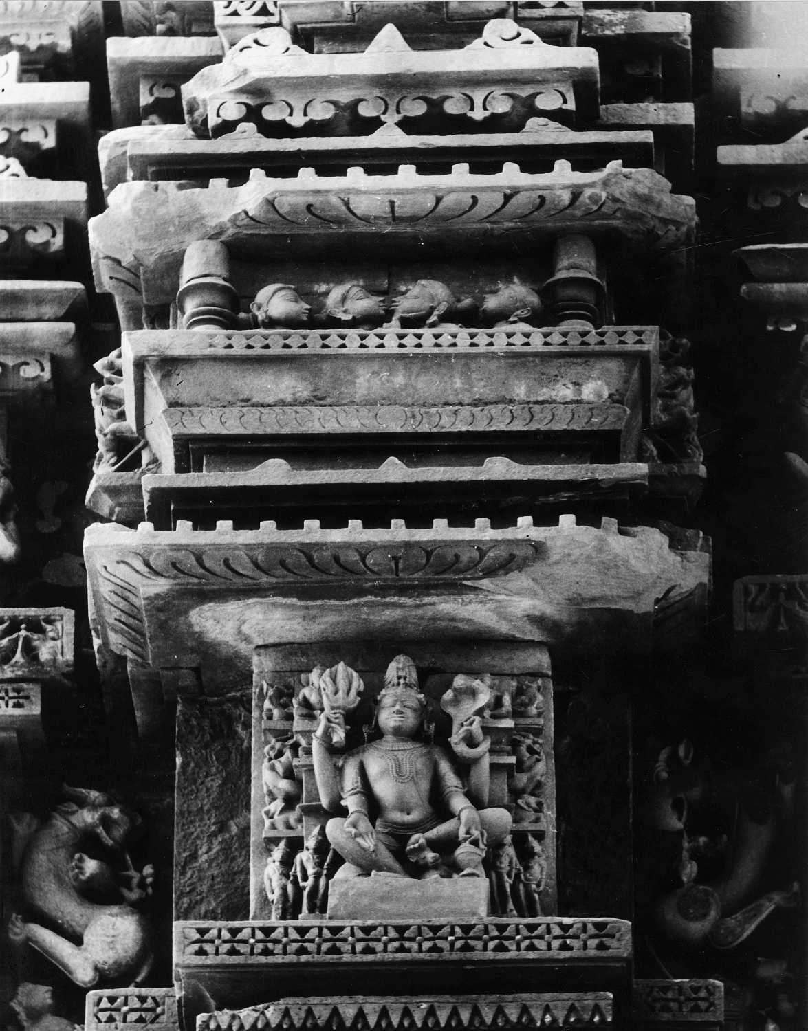 Caturbhuja temple, Khajuraho