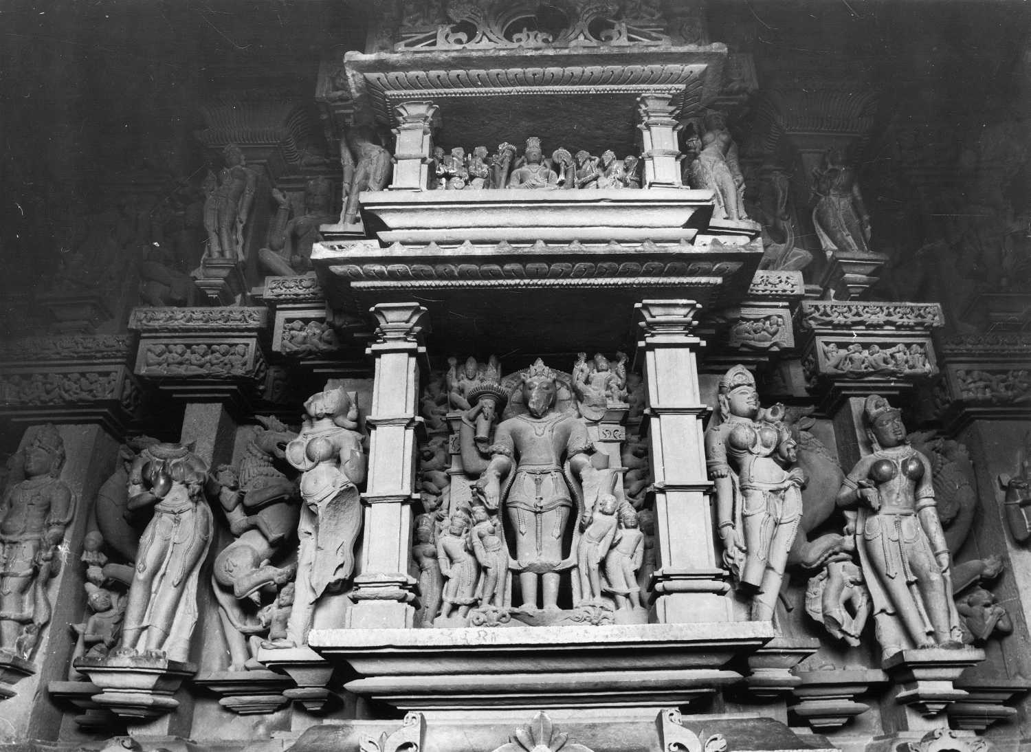 Laksmana temple, Khajuraho