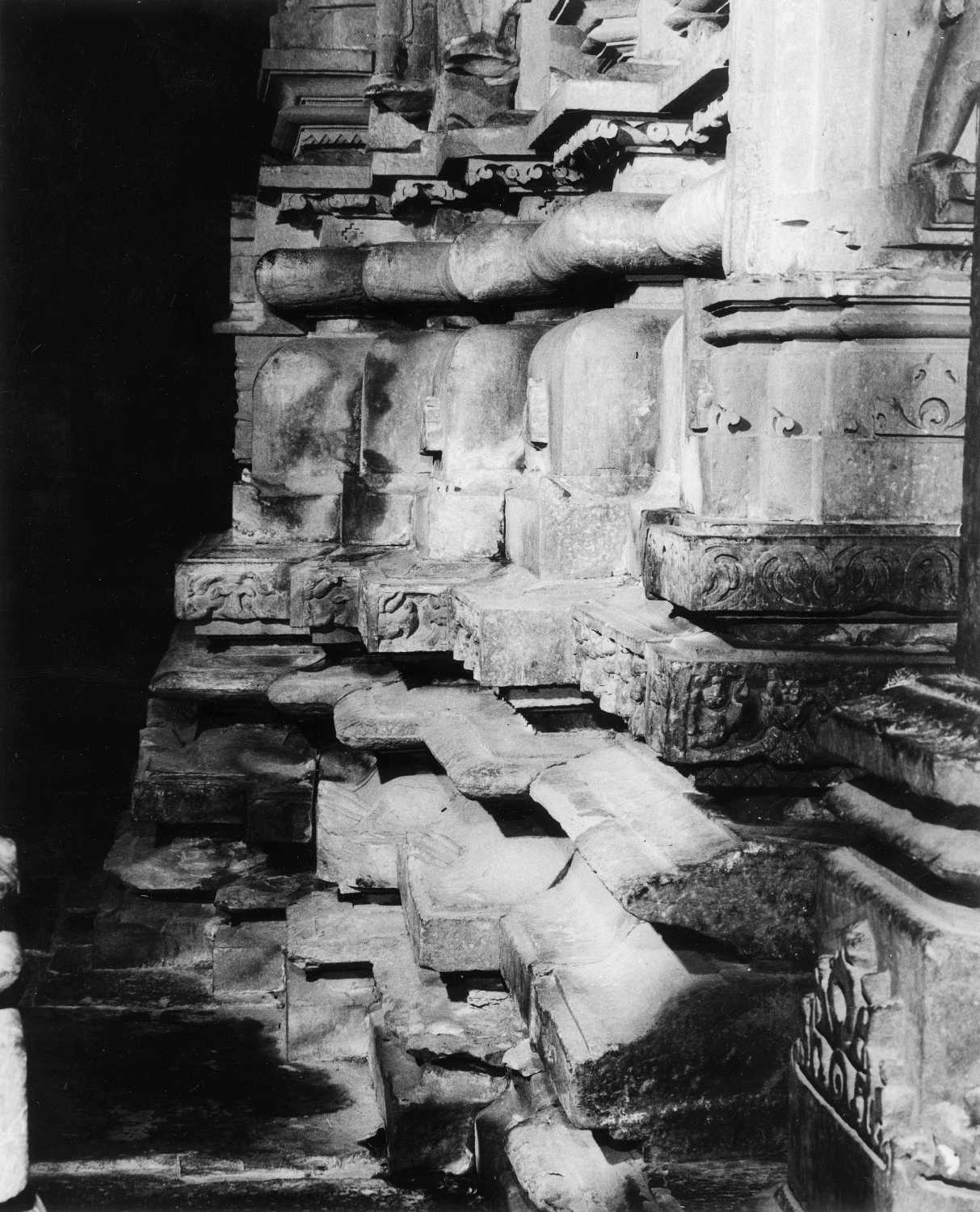 Parsvanatha temple, Khajuraho