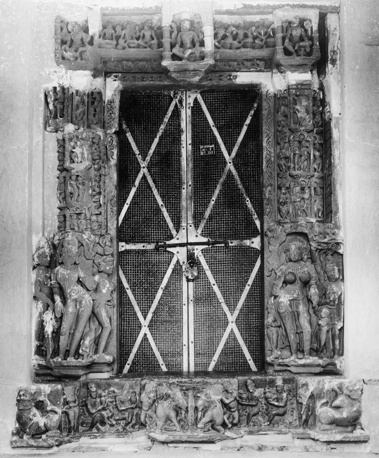 Sreyamsanatha temple