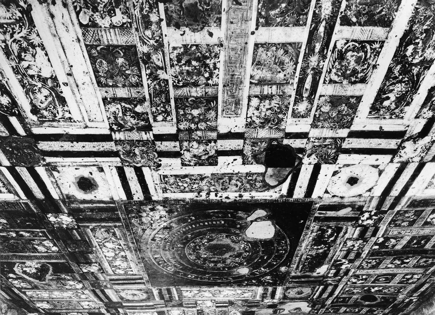 Cave 02, Ajanta, Aurangabad, Maharashtra