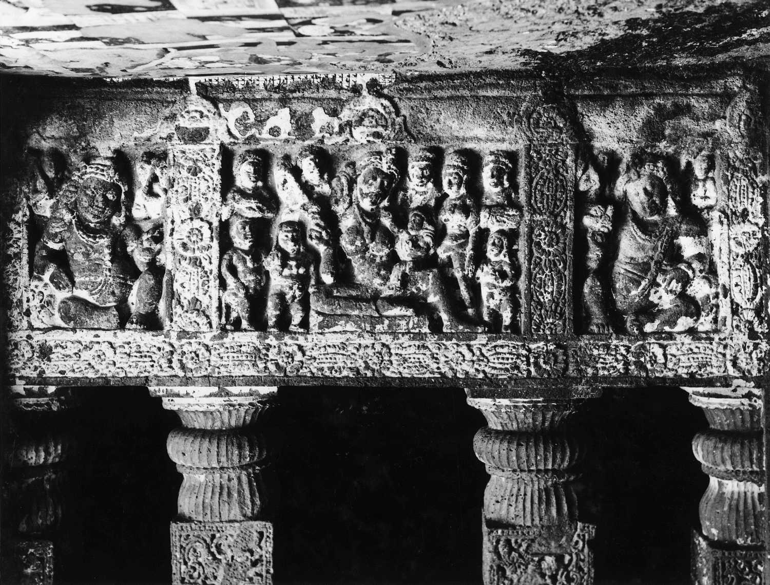 Cave 02, Ajanta, Aurangabad, Maharashtra