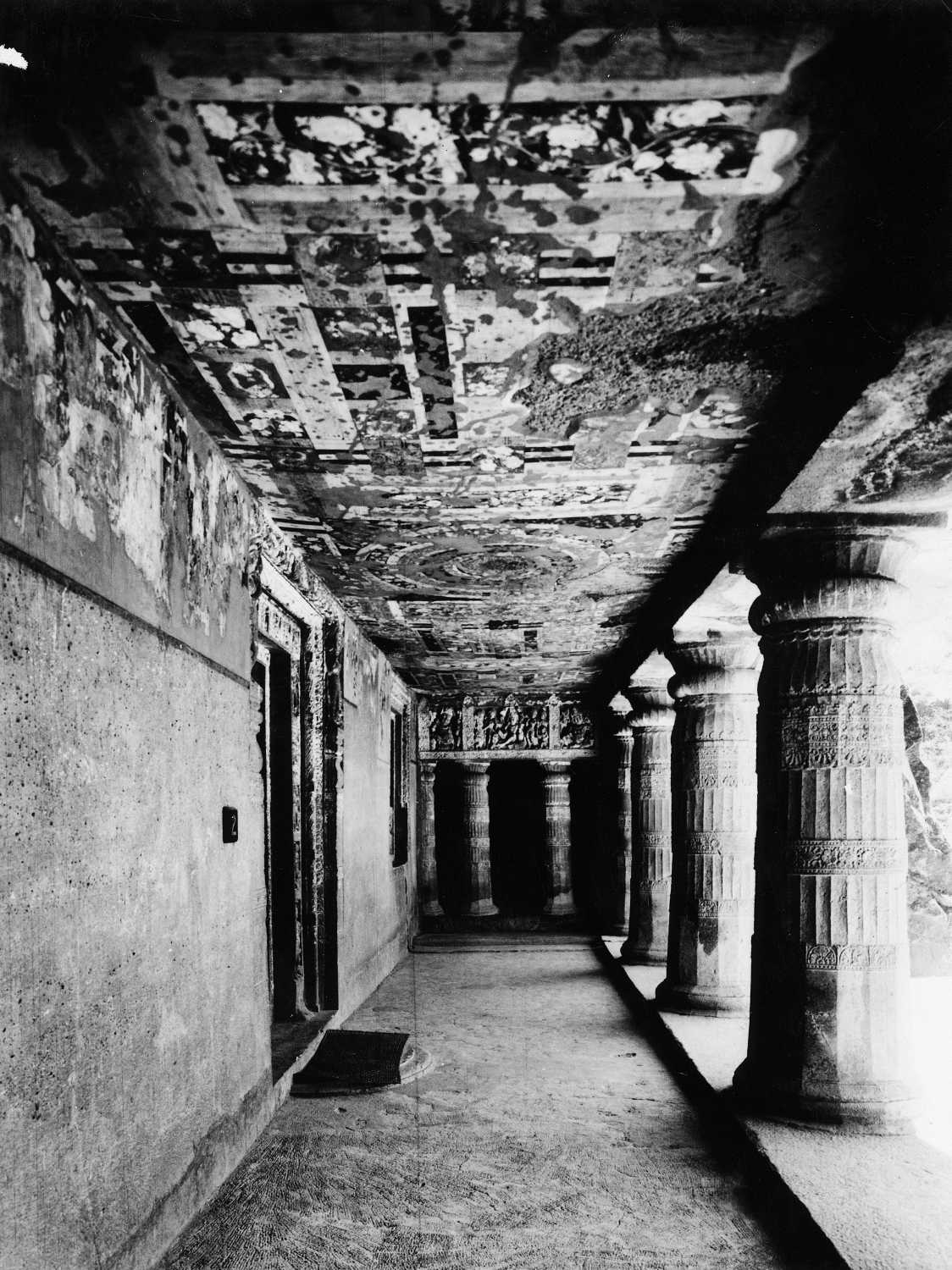 Cave 02, Ajanta, Aurangabad, Maharashtra