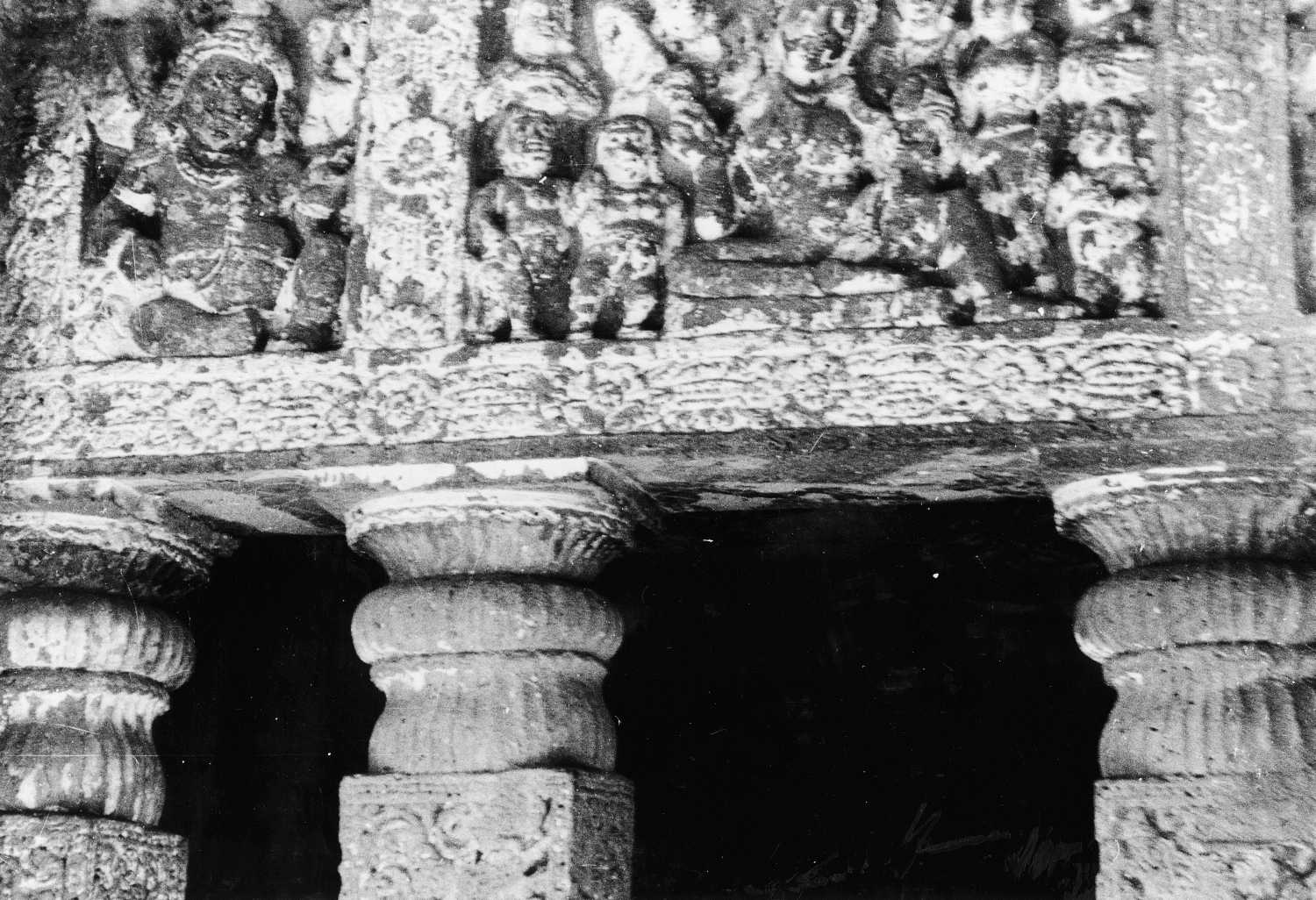 Cave 02, Ajanta, Aurangabad, Maharashtra