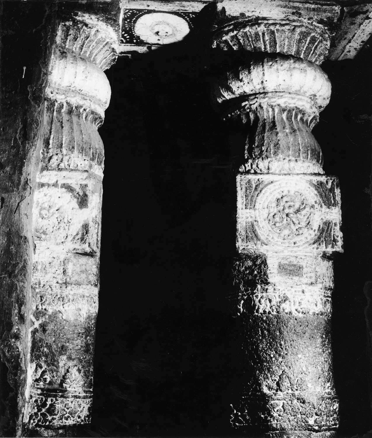 Cave 02, Ajanta, Aurangabad, Maharashtra