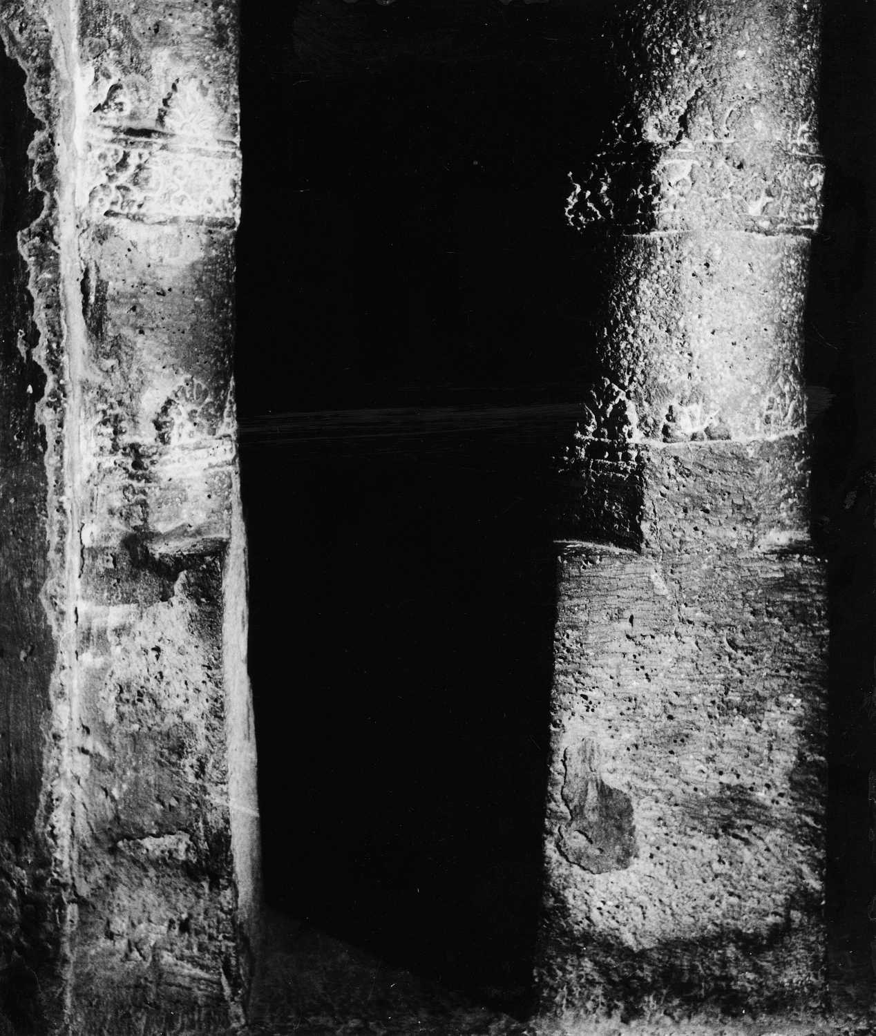Cave 02, Ajanta, Aurangabad, Maharashtra