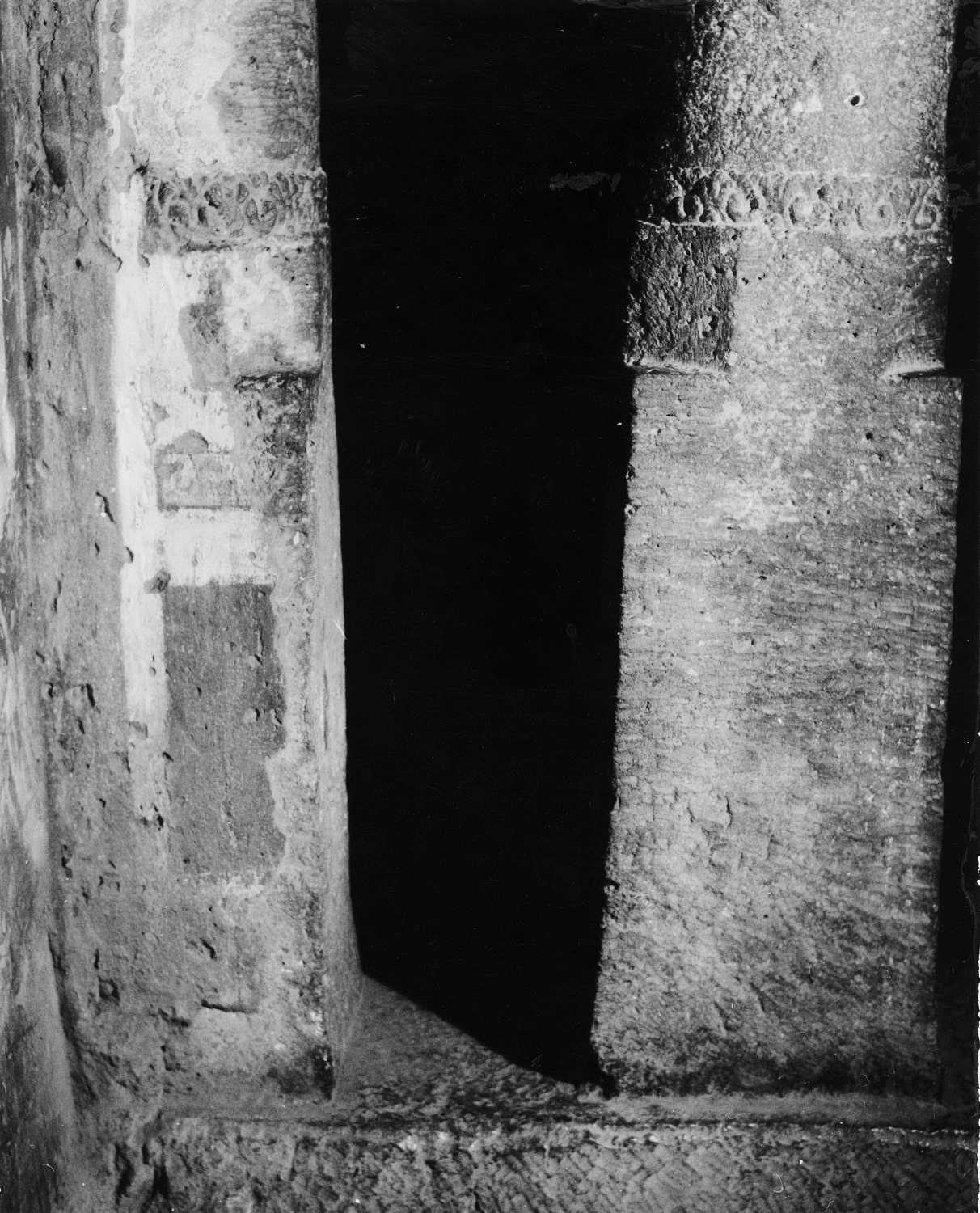 Cave 02, Ajanta, Aurangabad, Maharashtra