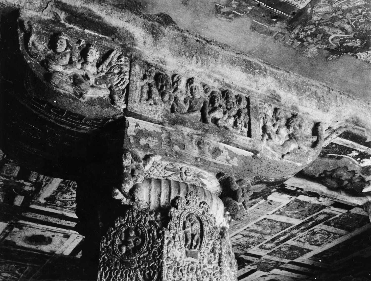 Cave 02, Ajanta, Aurangabad, Maharashtra