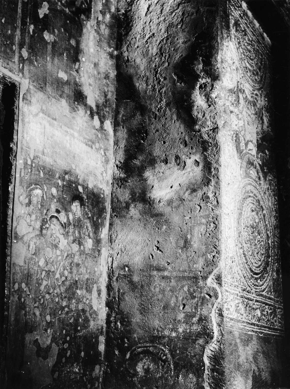 Cave 02, Ajanta, Aurangabad, Maharashtra