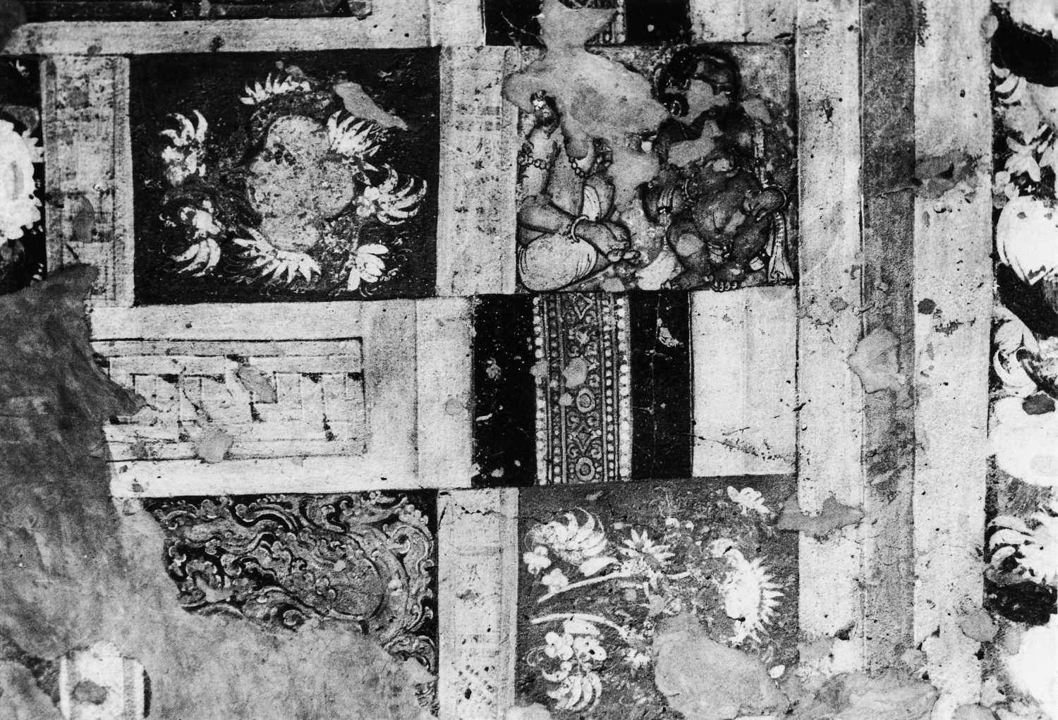Cave 02, Ajanta, Aurangabad, Maharashtra