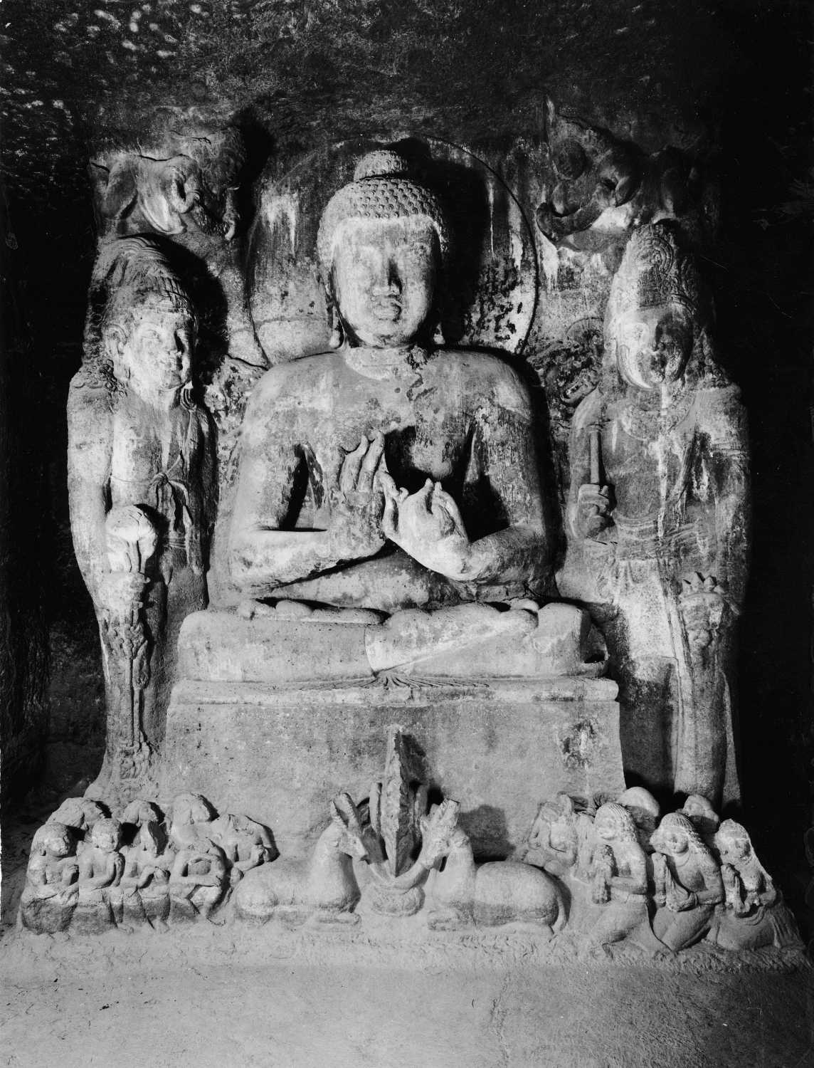 Cave 04, Ajanta, Aurangabad, Maharashtra