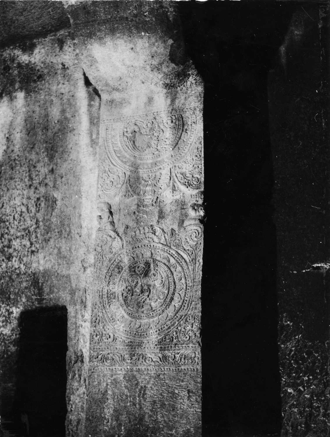 Cave 04, Ajanta, Aurangabad, Maharashtra