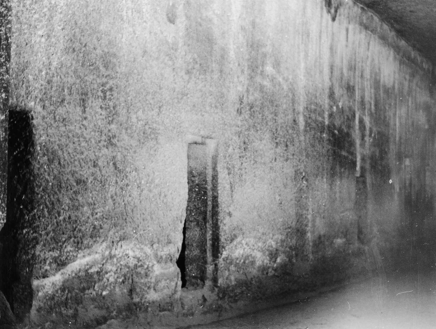Cave 04, Ajanta, Aurangabad, Maharashtra