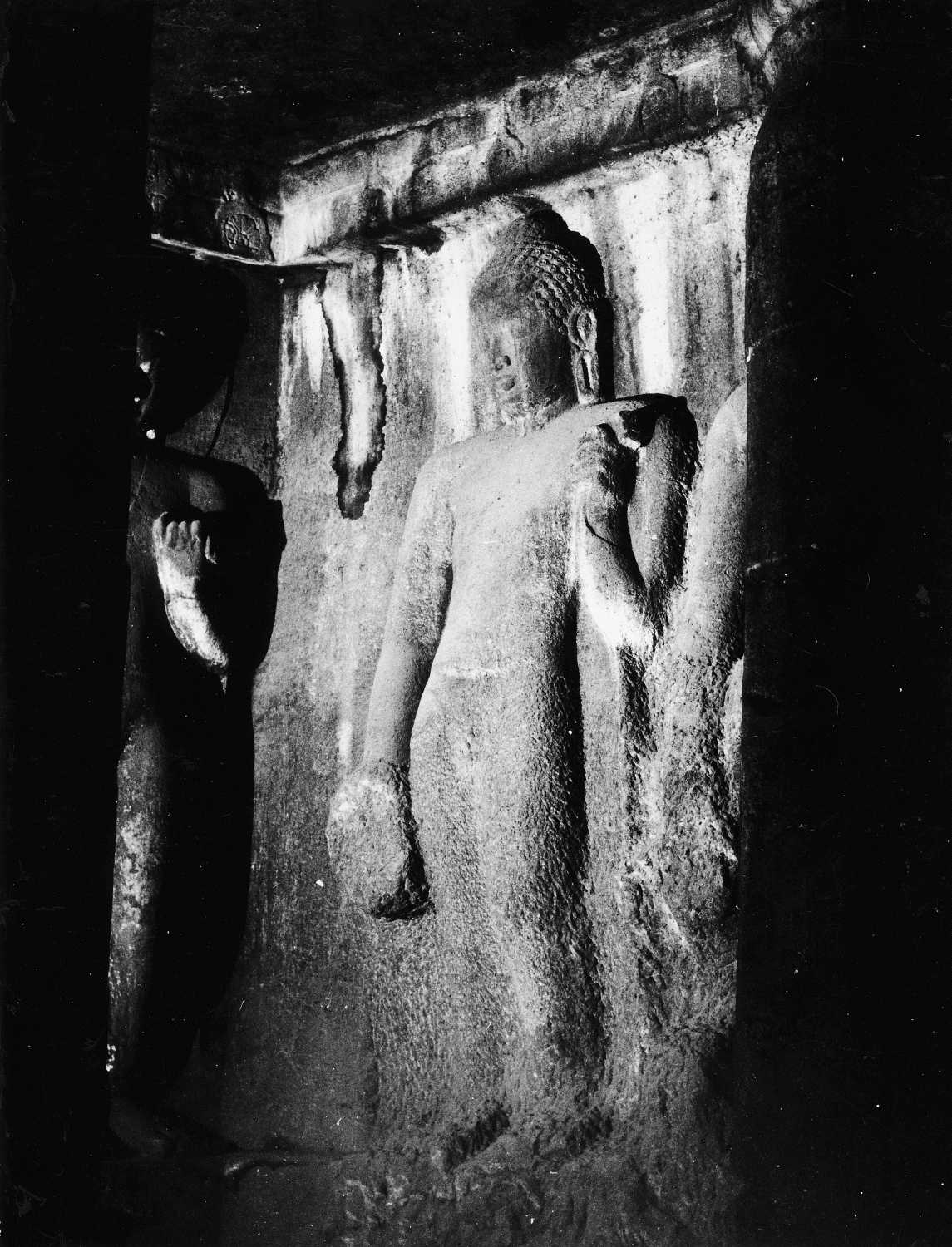 Cave 04, Ajanta, Aurangabad, Maharashtra