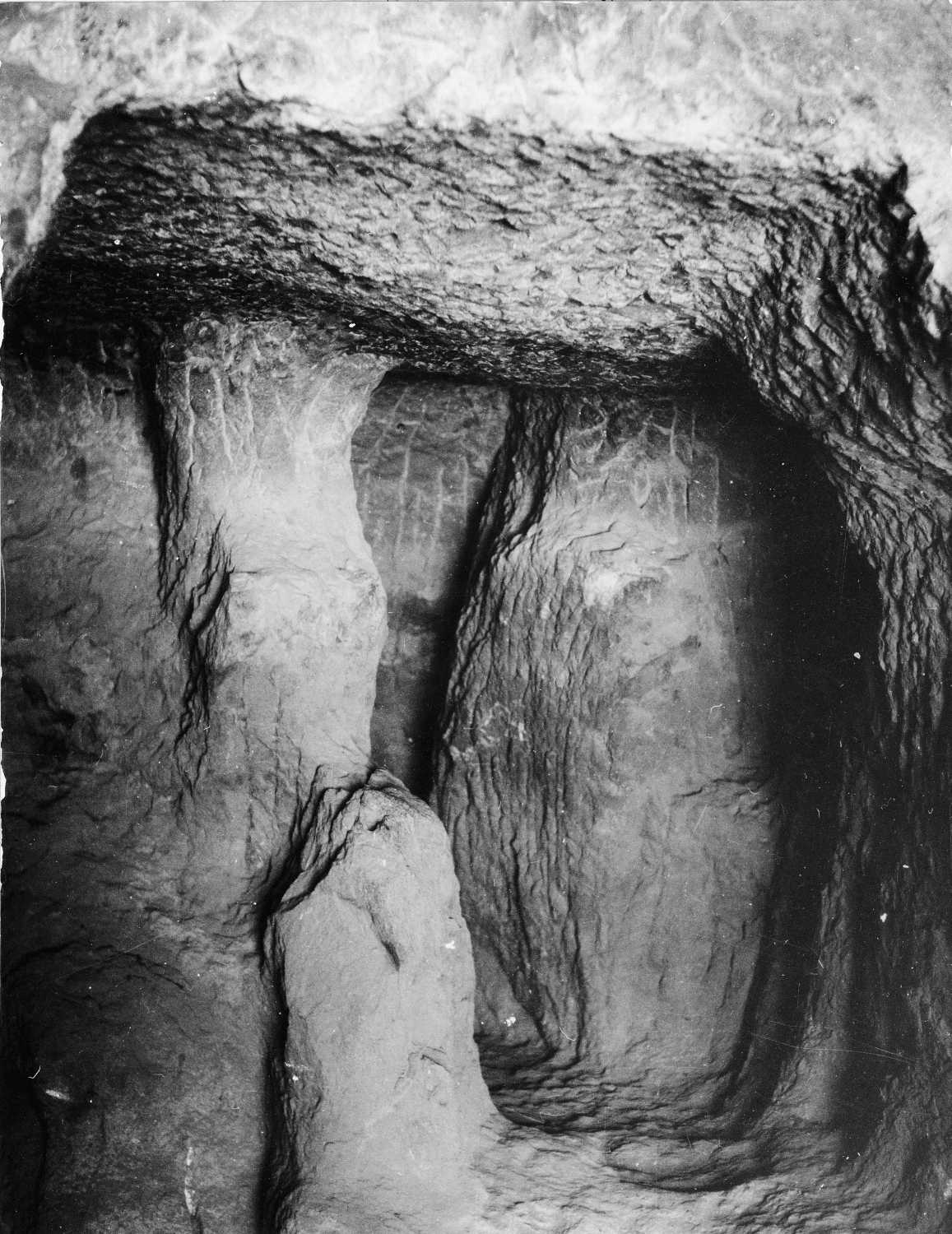 Cave 05, Ajanta, Aurangabad, Maharashtra