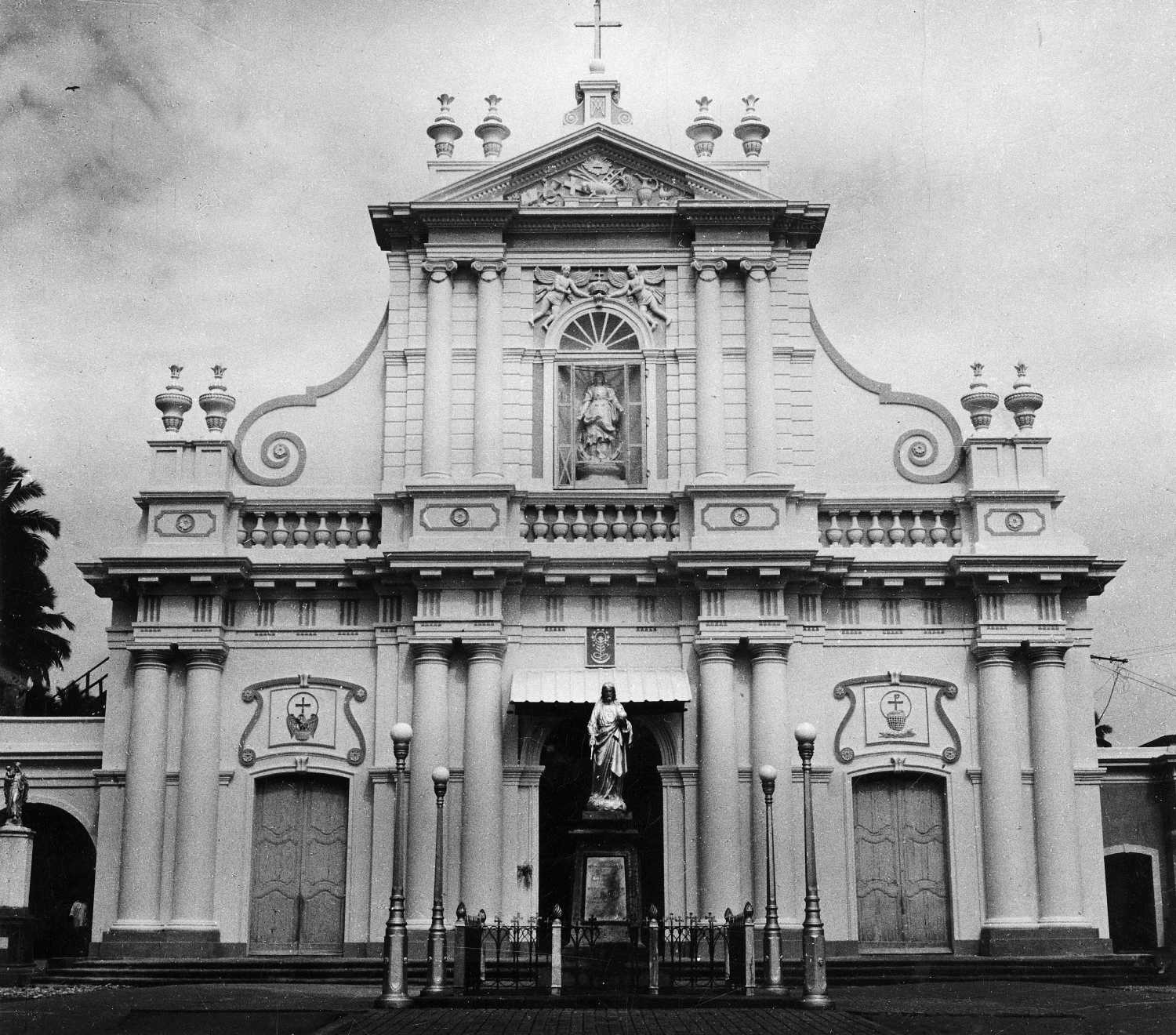 Ville Blanche, Baroque Architecture, Pondicherry