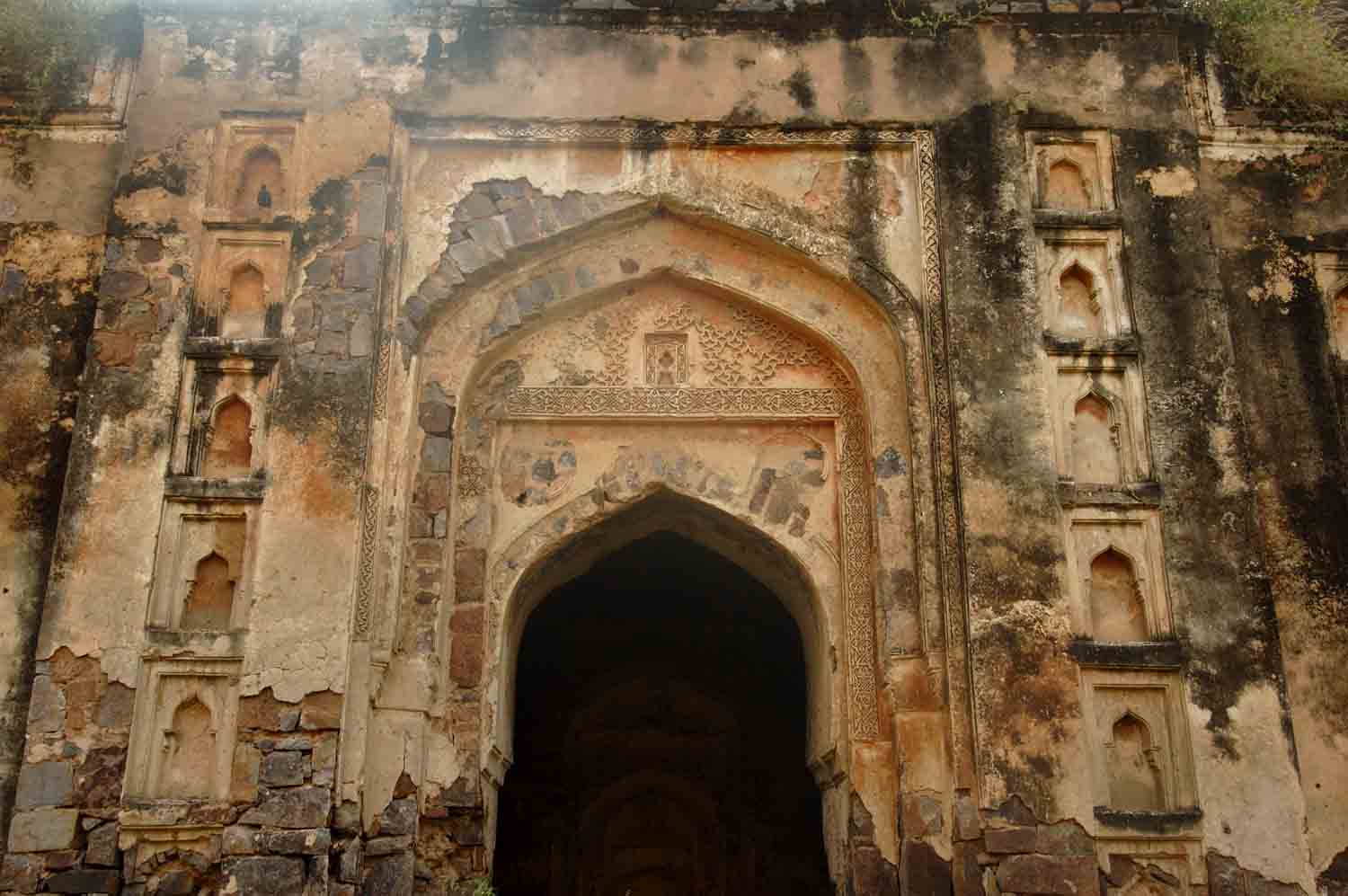 Bhondsi Mosque Complex, Bhondsi