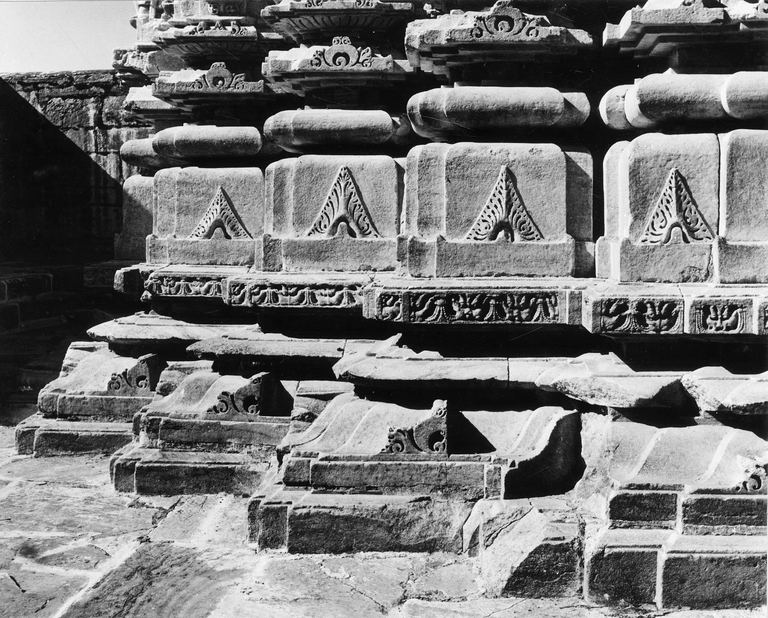 Adinatha Temple, Ahar