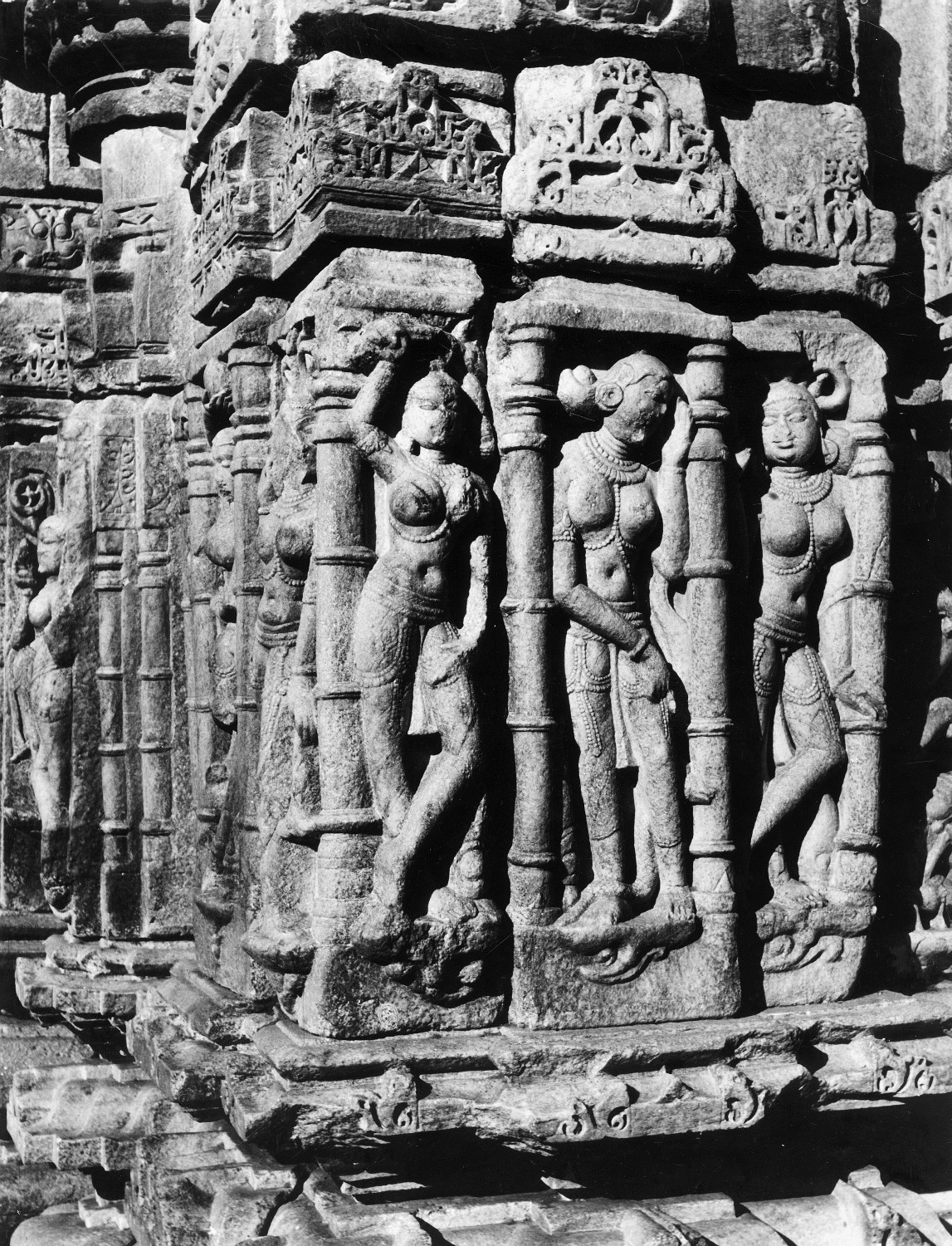 Adinatha Temple, Ahar