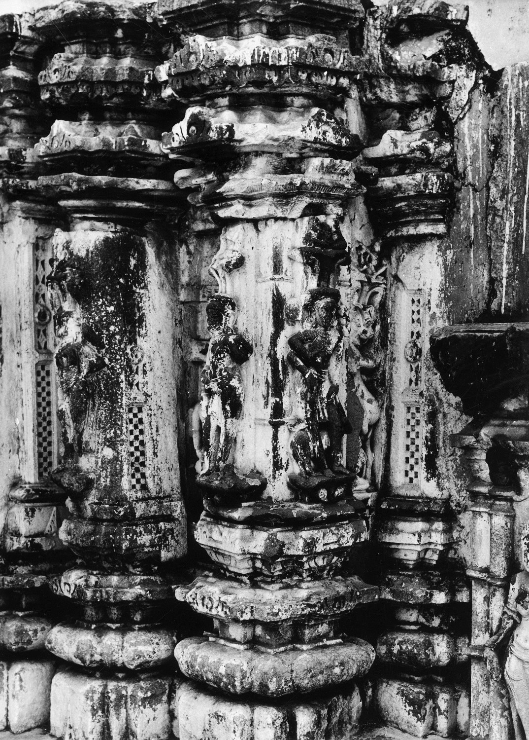Adinatha Temple, Ahar