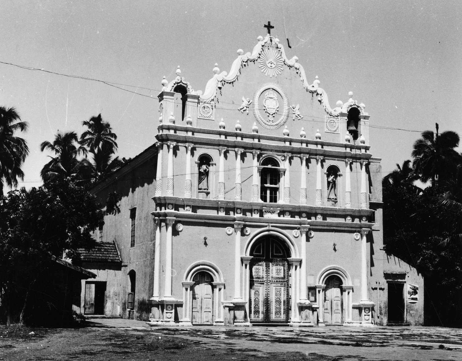 Sandor, Baroque Architecture, Maharashtra