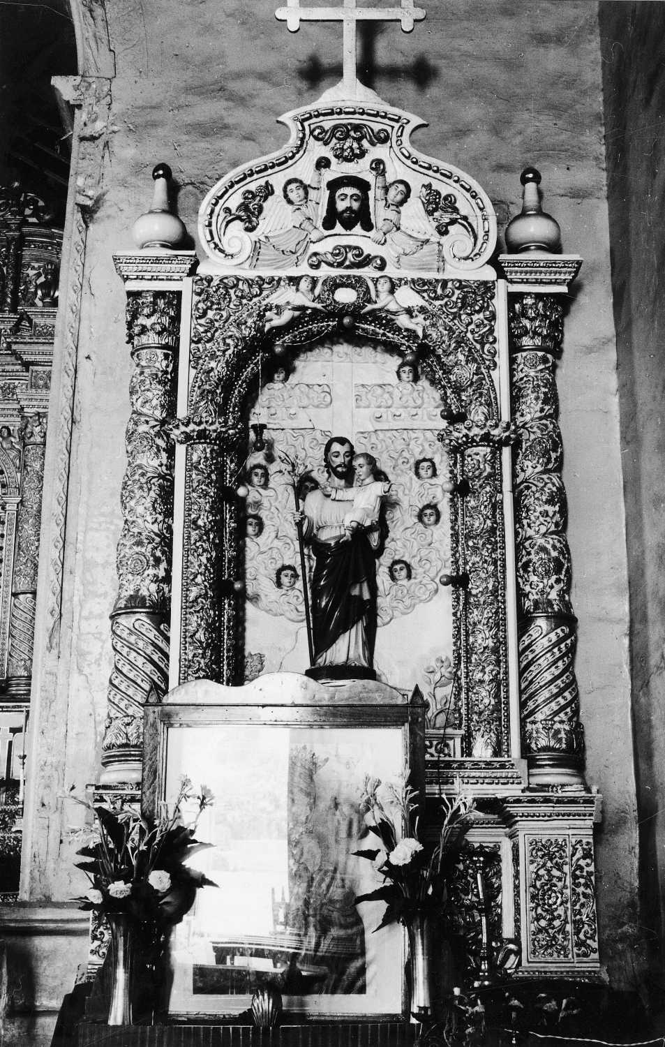 Sandor, Baroque Architecture, Maharashtra