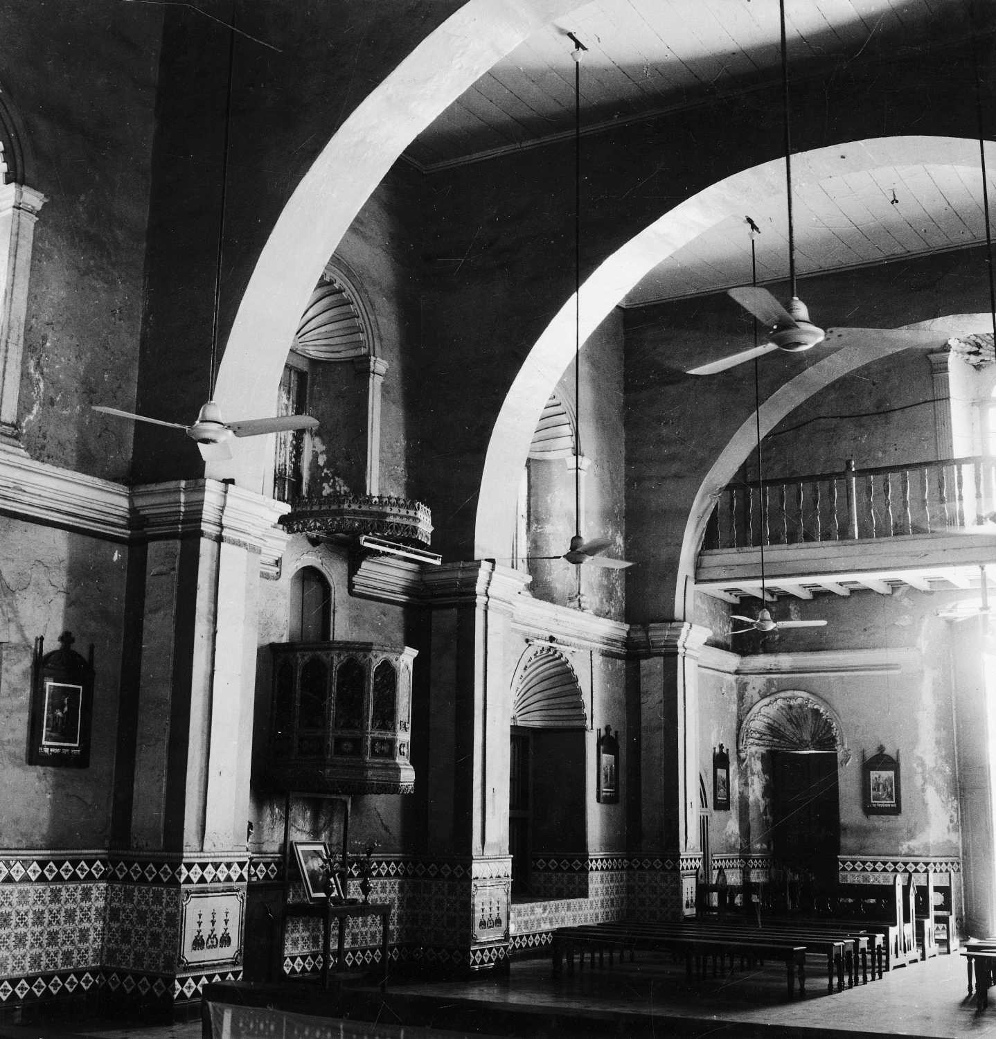 Sandor, Baroque Architecture, Maharashtra