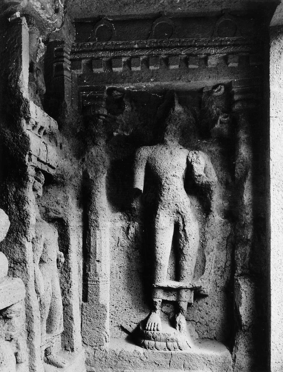Cave 09, Ajanta, Aurangabad, Maharashtra