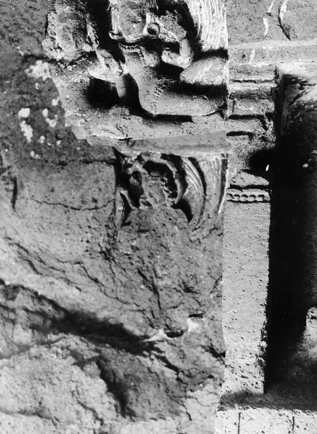 Cave 09, Ajanta, Aurangabad, Maharashtra