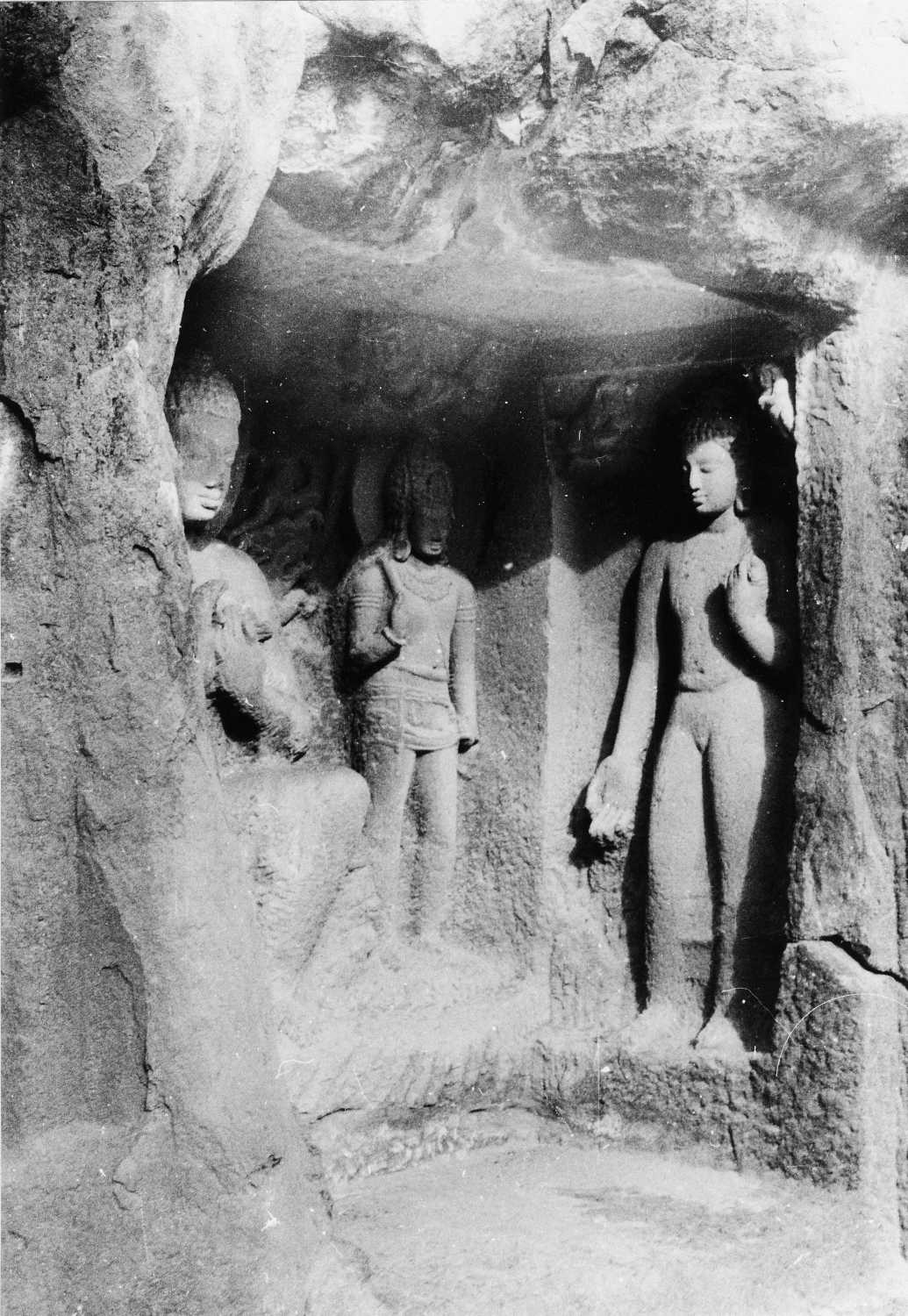 Cave 09, Ajanta, Aurangabad, Maharashtra