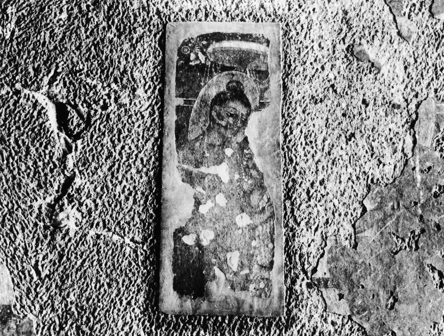 Cave 09, Ajanta, Aurangabad, Maharashtra
