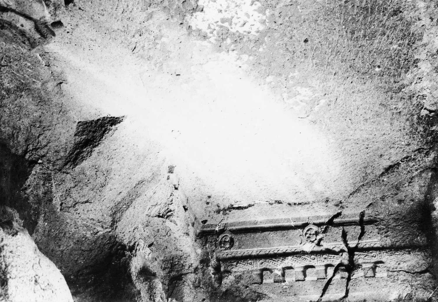 Cave 09, Ajanta, Aurangabad, Maharashtra