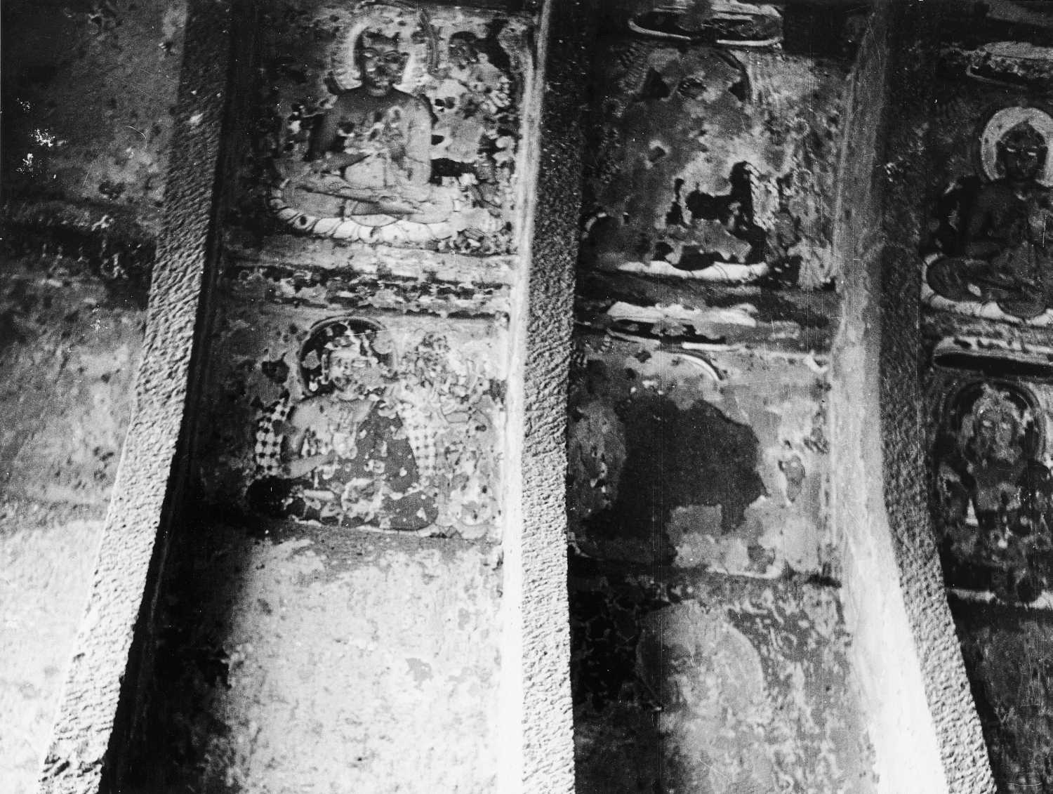 Cave 10, Ajanta, Aurangabad, Maharashtra