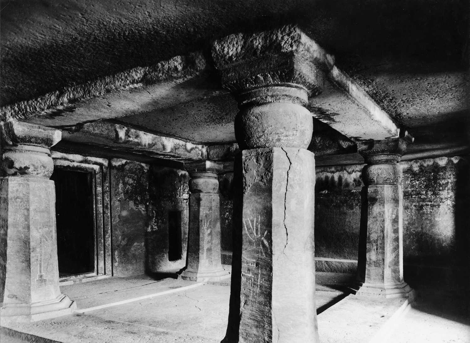 Cave 11, Ajanta, Aurangabad, Maharashtra