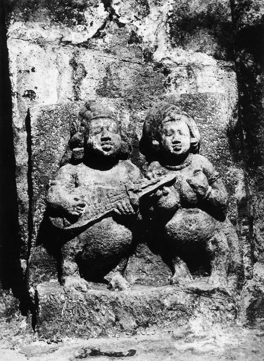 Cave 16, Ajanta, Aurangabad, Maharashtra