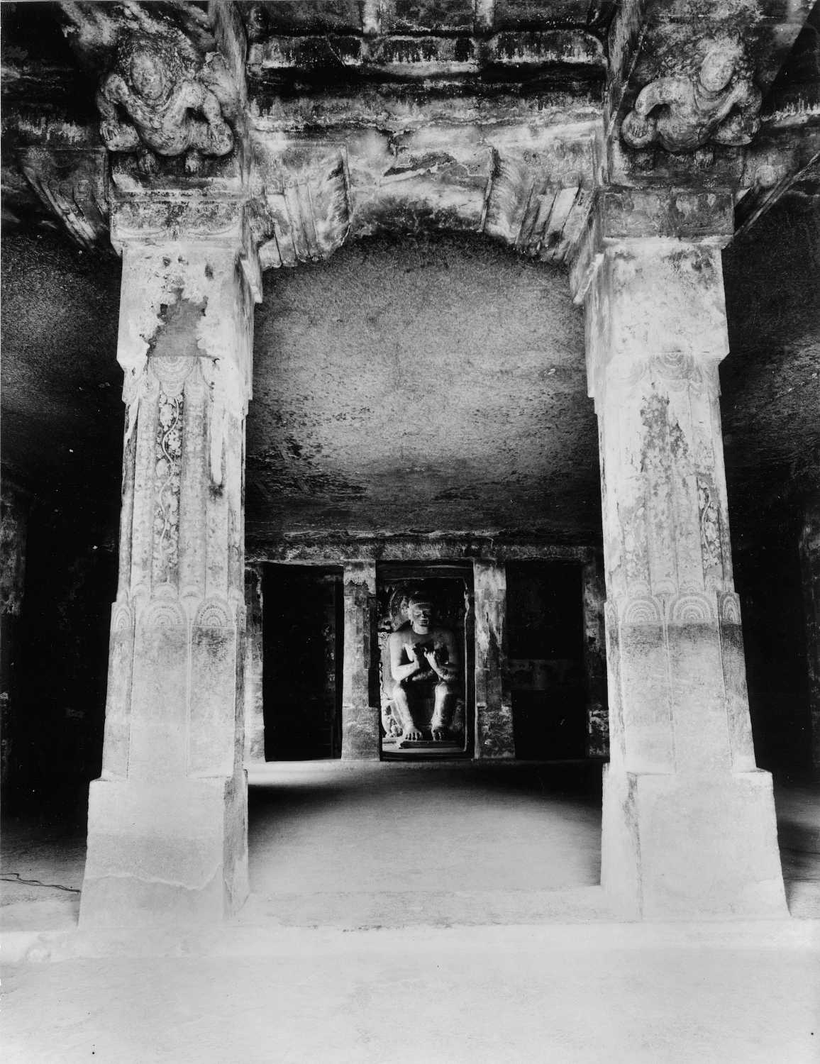 Cave 16, Ajanta, Aurangabad, Maharashtra