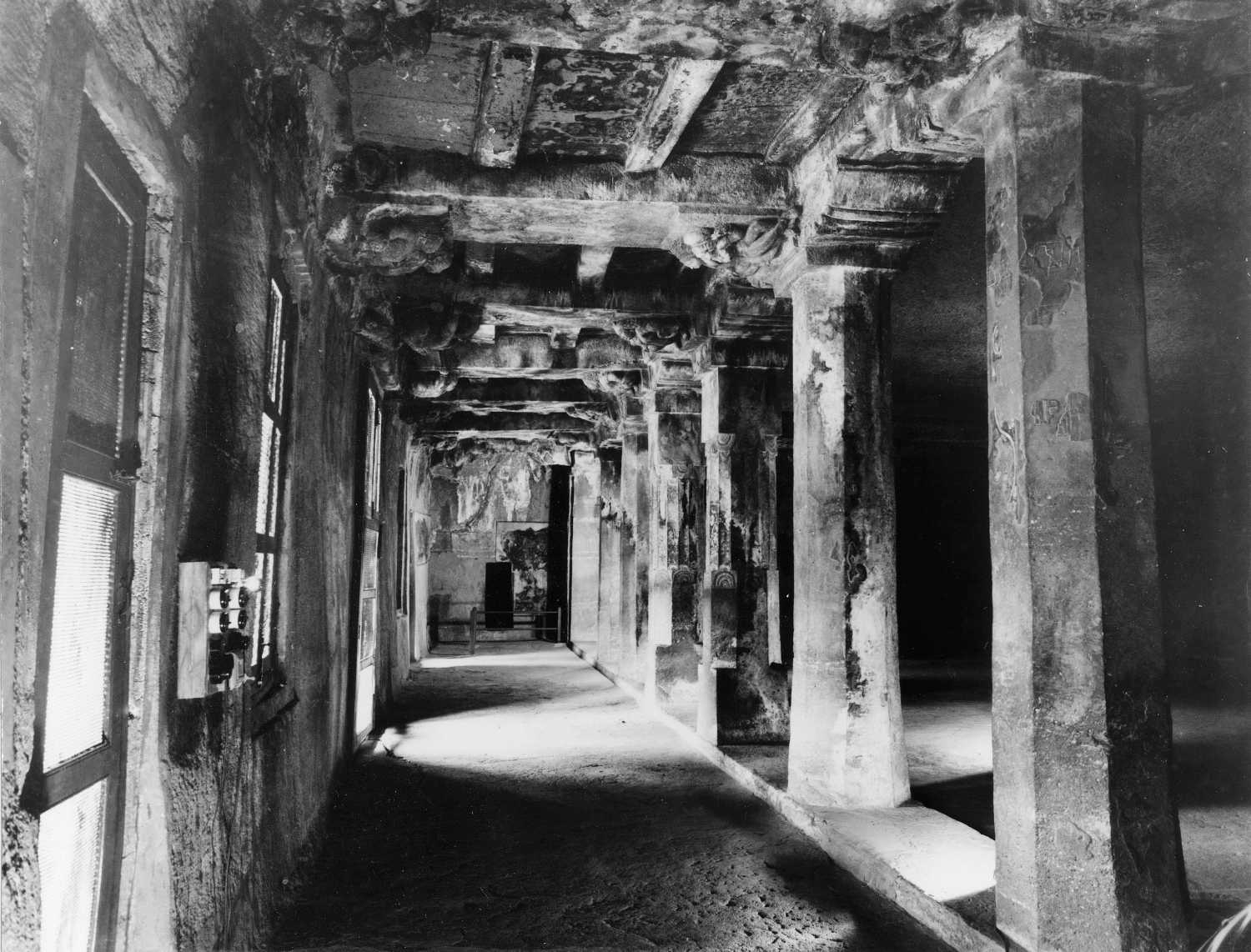 Cave 16, Ajanta, Aurangabad, Maharashtra